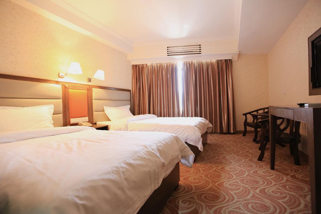 Towns Well Hotel Макао Екстер'єр фото